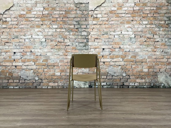 HAY Petit Standard Set di 6 - Olive | Daniel Rybakken, Sedie da pranzo, Metallo, Legno, Verde (foto 7 di 12)