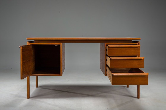 Image 1 of  Mid Century Teak-Schreibtisch von GV Møbler, 1970er Jahre
