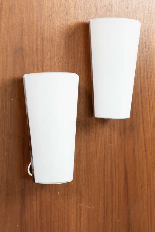 Pair of Glashutte Limburg wall lamps