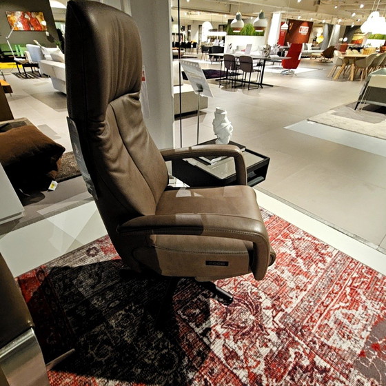 Image 1 of The Future Thyra relax armchair