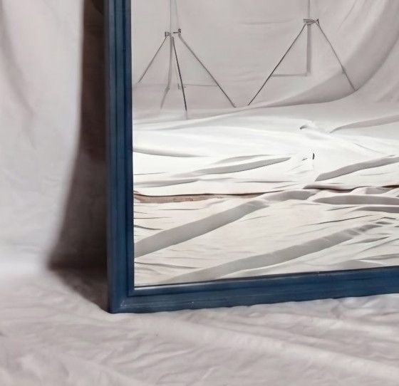 Restored Vintage Mirror in Navy Blue, Louis XVI Style – Wood (photo 4 of 5)
