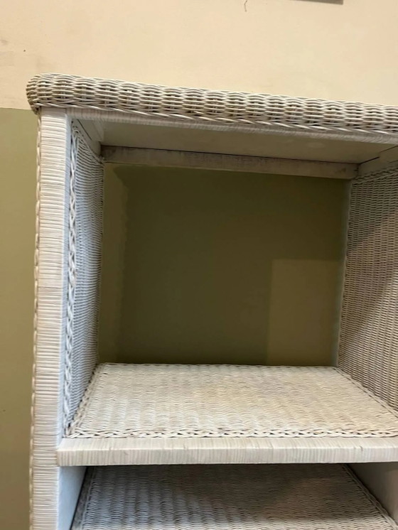 Weiße Korbmöbel – Vitrine, Wicker, Rattan, Vintage (photo 4 of 21)