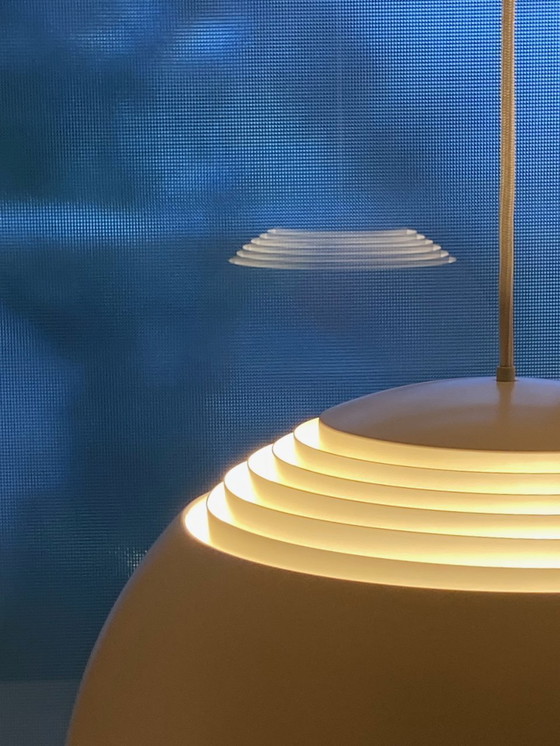 Image 1 of Top Louis Poulsen Aj Royal White Lamp Arne Jacobsen