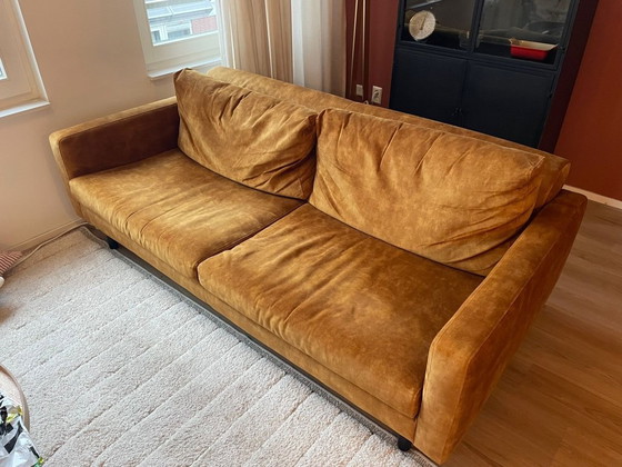 Image 1 of Okergele velvet 3-zitsbank
