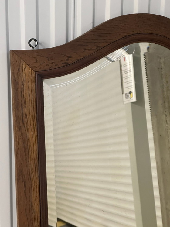Large antique curved oak mirror, beveled glass, 138 × 83 cm, Wood, Brown (photo 9 of 15)