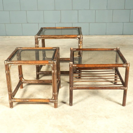 Vintage bamboe loungeset – 6 stoelen en 3 bijpassende tafeltjes – jaren 60