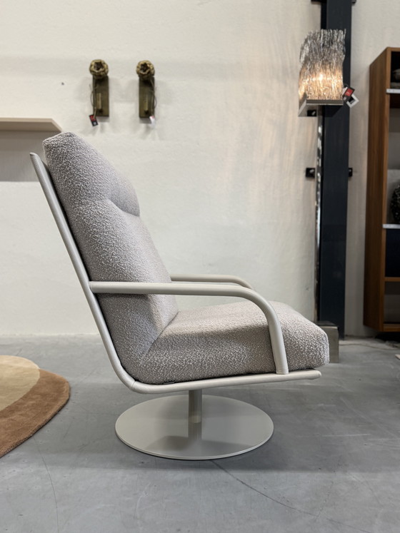 Image 1 of Leolux Kudo Draai fauteuil Boucle stof 