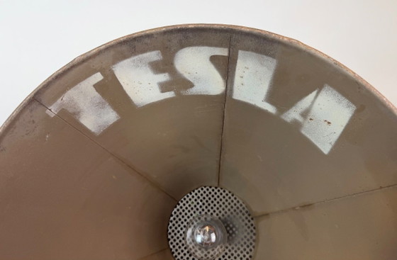 Large Industrial Factory Tesla Spotlight on Wooden Tripod, 1950s, Floor lights, Metal, Brown, Vintage (photo 4 of 15)