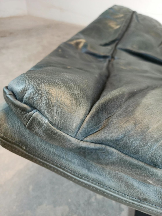 DYYK Kameraad leather swivel armchair – Swivel chairs, Metal (photo 8 of 15)