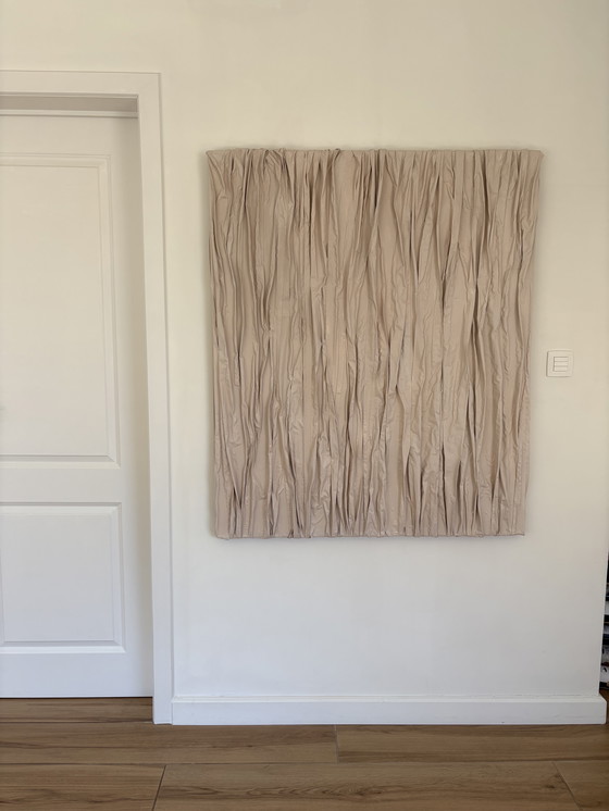 Image 1 of Großes Kunstwerk mit Relief - Not My Drapes