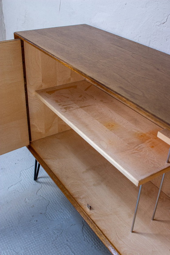 Vintage ladekast/dressoir/minibar van teakhout met notenhouten accenten, midden 20e eeuw, jaren 60. (photo 11 of 13)