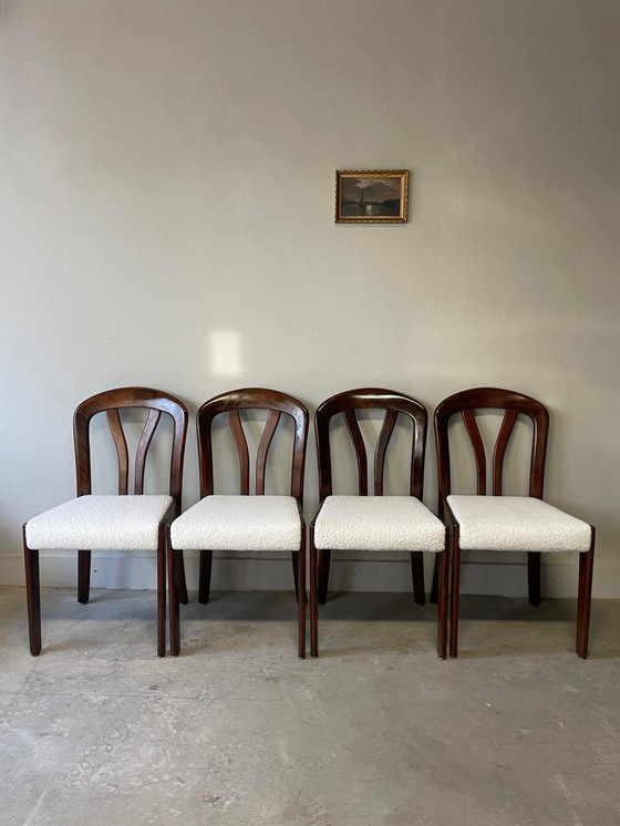 Image 1 of 4 chaises de salle à manger vintage