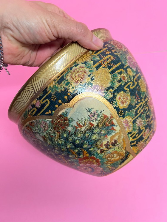 Image 1 of Vintage Satsuma Cachepot Flower Pot Planter with Peacock Motif – Hand-Painted Asian Ceramics