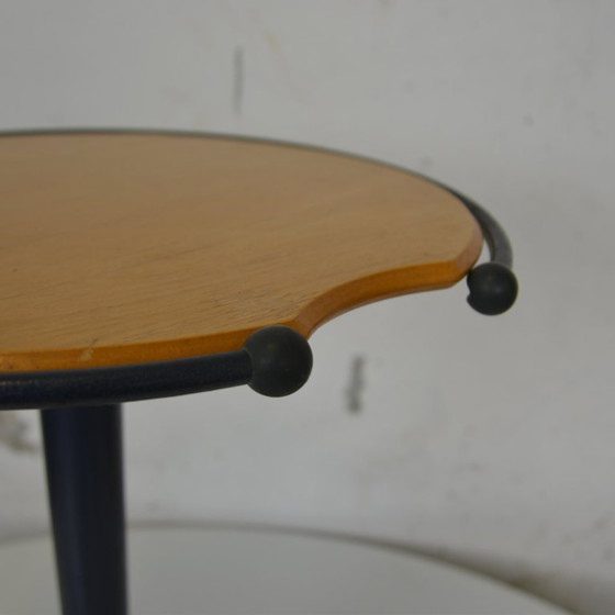 Image 1 of Mesa auxiliar Besico