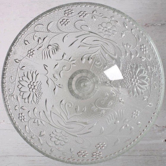 Image 1 of Mid-Century geperste glazen voetschaal: Cibulak Pavel Panek Design