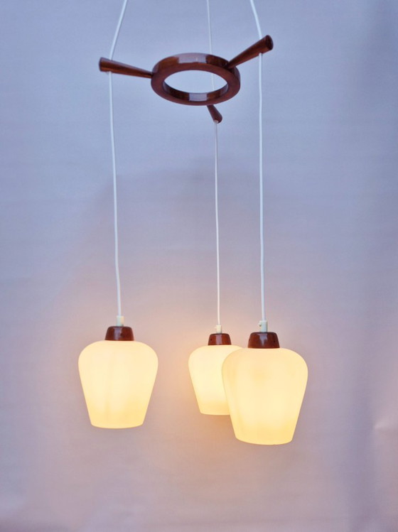 Image 1 of Scandinavische hanglamp - Teak & opaalglas - Jaren 50
