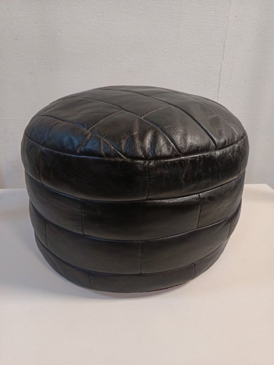 Image 1 of Vintage round patchwork leather pouf De Sede