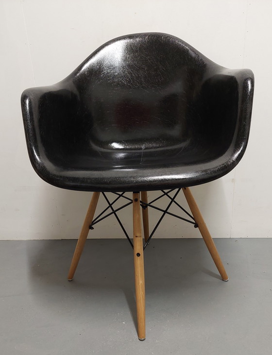 Image 1 of Bellissima poltrona Eames Miller