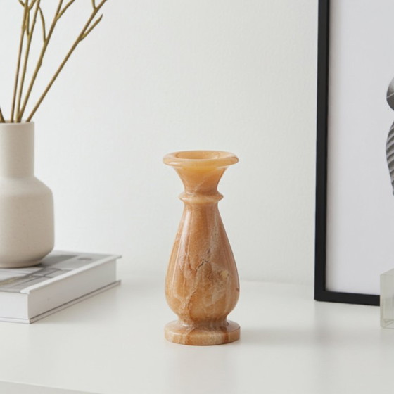 Image 1 of Bougeoir ou vase en onyx vintage