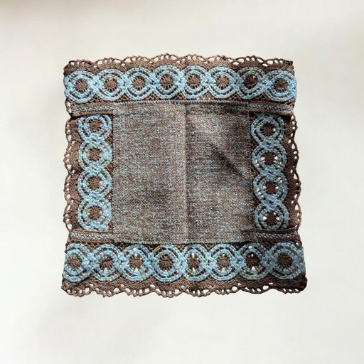 Tovaglietta vintage con motivo marrone e bianco – anni '60/'70, 30x30 cm