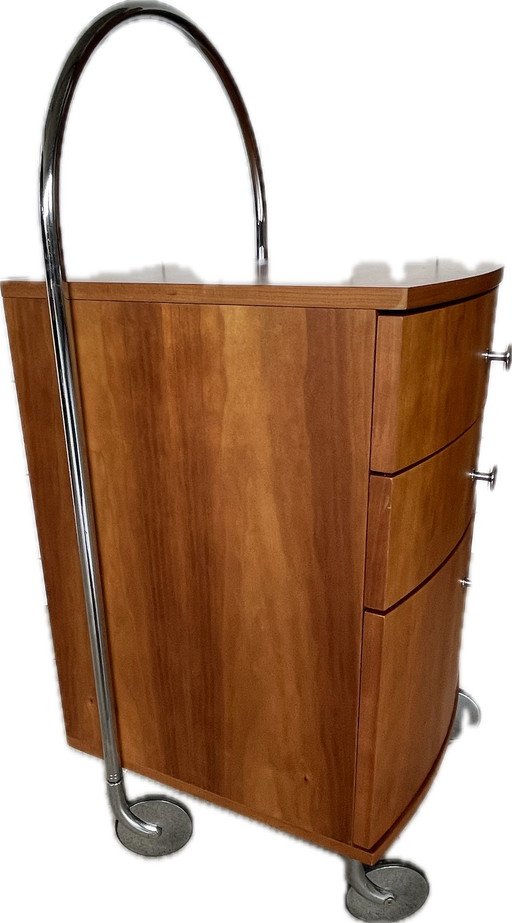 Armoire mobile élégante - design unique