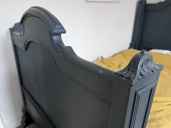 Image 1 of Junior bed dark blue