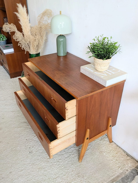 Image 1 of commode scandinave vintage