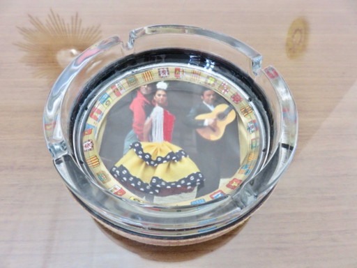 Een paar "kitsch" asbakken, Spanje, 1970