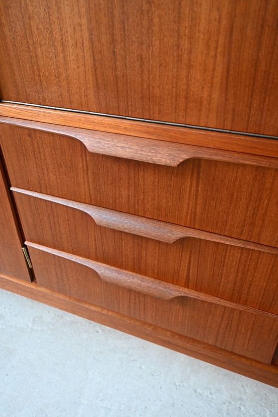 Credenza/mobile alto in teak vintage, design danese anni '60 – Credenze alte, Wood (photo 13 of 15)