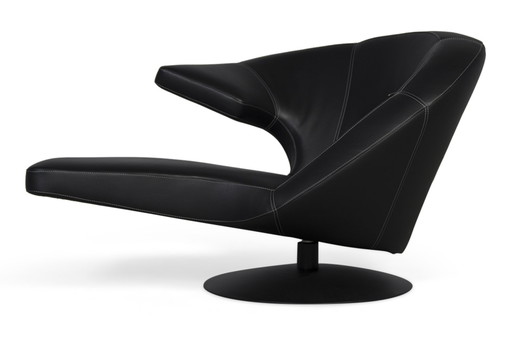 Poltroncina girevole Leolux Parabolica