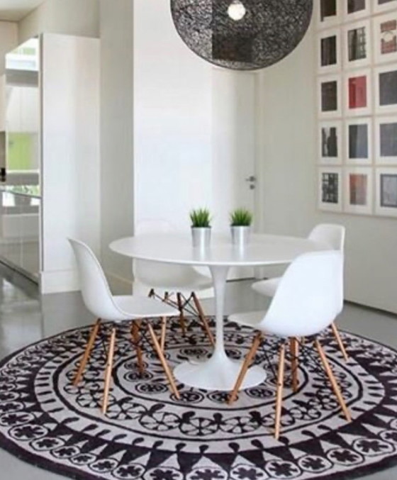 Saarinen Tulip Mesa de comedor 107 cm – Mesas de comedor, Metal, lamine (photo 5 of 7)