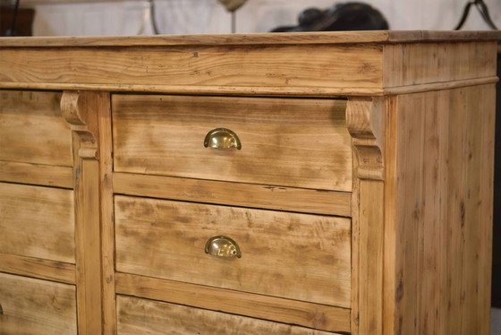 Craftsman's cabinet with 9 drawers from the 1950s. – Decorative Objects, Vintage (photo 2 of 13)