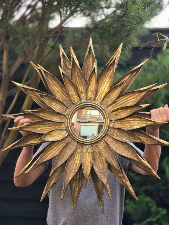 Image 1 of Enorme espejo de mayordomo Sunburst