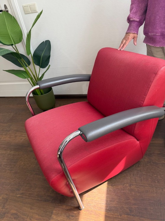 Image 1 of 2 LeoLux Scylla armchair