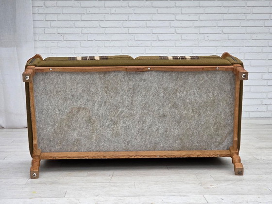 Image 1 of Sofá danés de 2 plazas, década de 1970, lana de muebles verde, madera de roble.