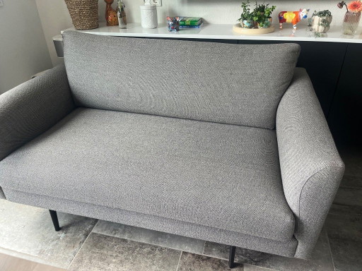 Canapé 2 places gris design, comme neuf, 151 cm de large