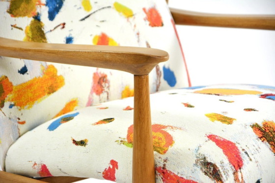 Image 1 of WR armchair with colorful patterns