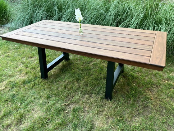 Image 1 of Tuintafel "Family" 8P - Braziliaanse Walnoot - Ambacht