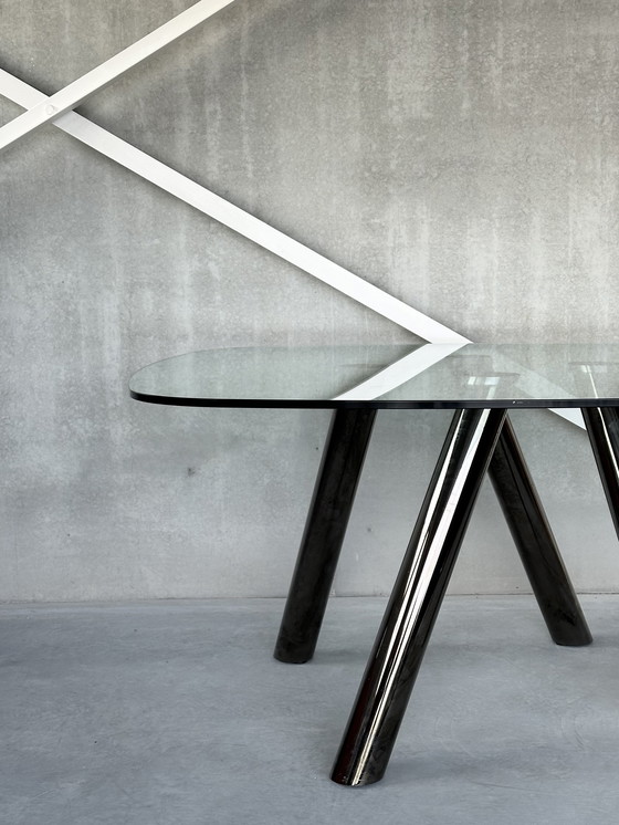 Image 1 of Ray table by Cattelan Italia