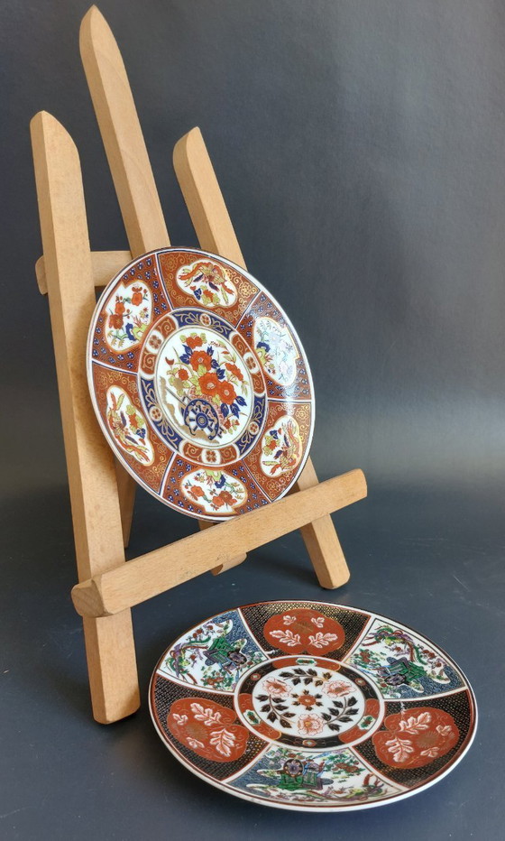 Image 1 of Vintage Hand-Painted Imari Wall Plates with Floral & Bird Motifs - Set of 2