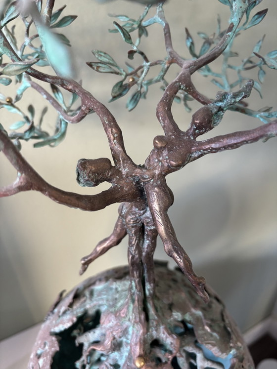 Escultura de Andrea Roggi – Bronze, Stone (photo 2 of 4)
