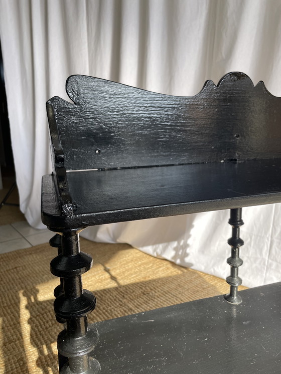 Image 1 of Vintage gedraaide houten volkskunst spoelhouder