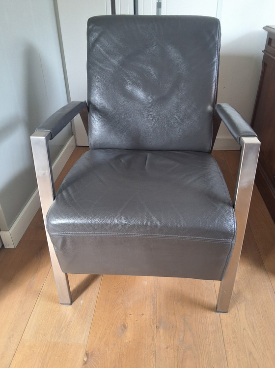 Image 1 of Fauteuil en cuir intérieur