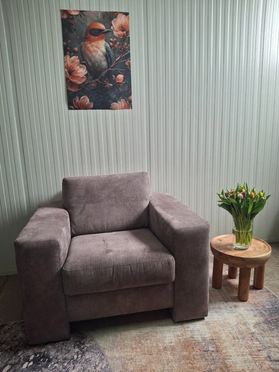 Image 1 of Luxurious armchair / 1-seater sofa in brushed leather, new