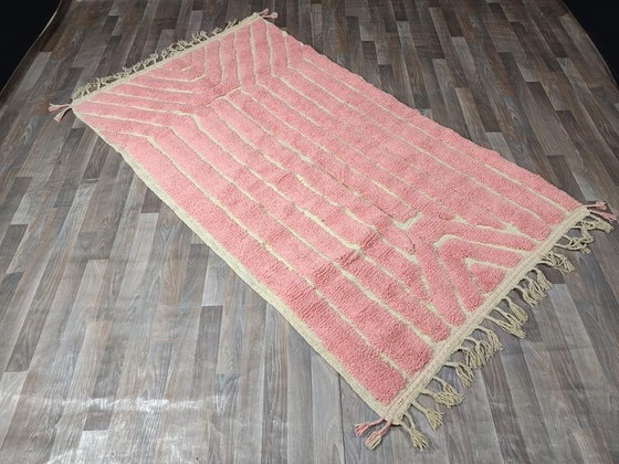 Image 1 of Auténtica alfombra bereber hecha a mano, tamaño 150/250 cm.