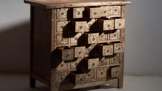Ancienne armoire d'apothicaire chinoise – Chine, circa 1910 – Commodes (photo 3 of 40)