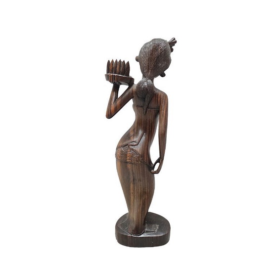 Image 1 of Sculpture balinaise vintage représentant une dame, années 1960/70