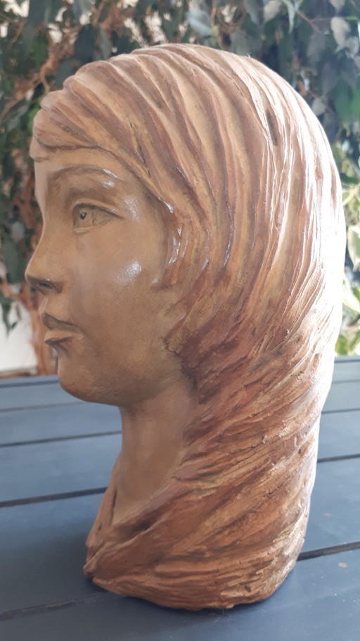 Martine LEE - Manon - Bronzeskulptur