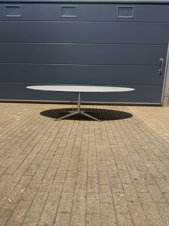 Original Oval Florence Knoll Dining Table (244x137cm) Carrara New condition!! – Chrome, Marble (photo 11 of 15)