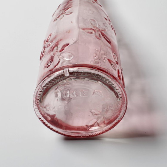 Roze glazen fles met madeliefjes / Vintage Flack Or vaas / Emma Dafnäs / Ikea / jaren 90 – Tafelaccessoires (photo 5 of 9)